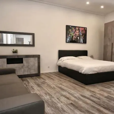 Smart House Apartment *